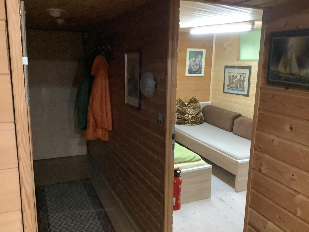 Gemuetliches Zimmer Im Seterant/Untergeschoss Έσσεν Εξωτερικό φωτογραφία